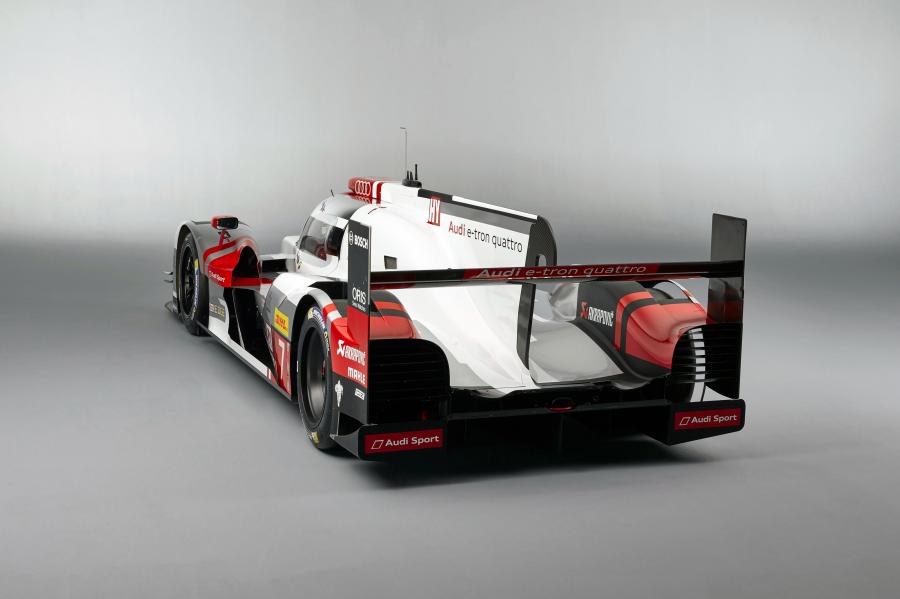  Audi R18 e-Tron Quattro 2015 года  (фото 9 из 25)
